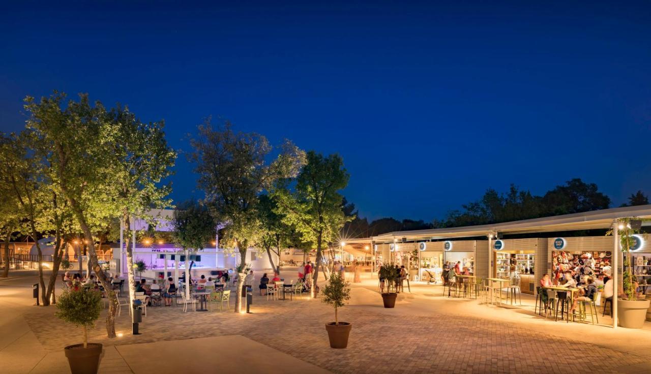 Campsite Lanterna Mobile Homes Mediteran Kamp Porec Exterior photo